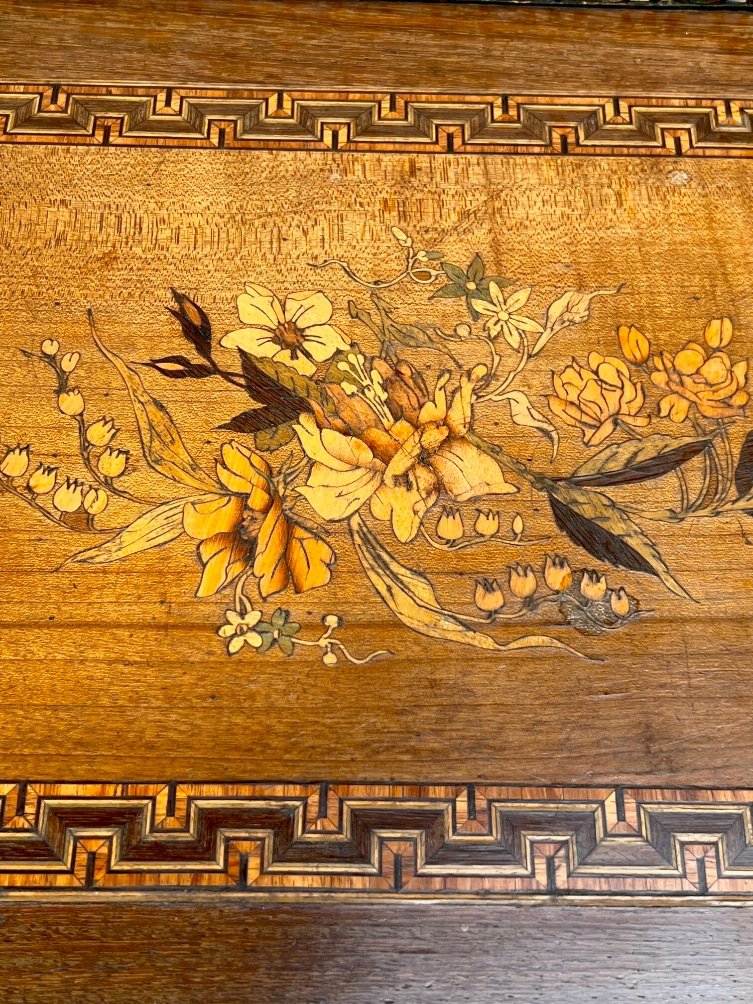 Small table serving Napoleon III period.