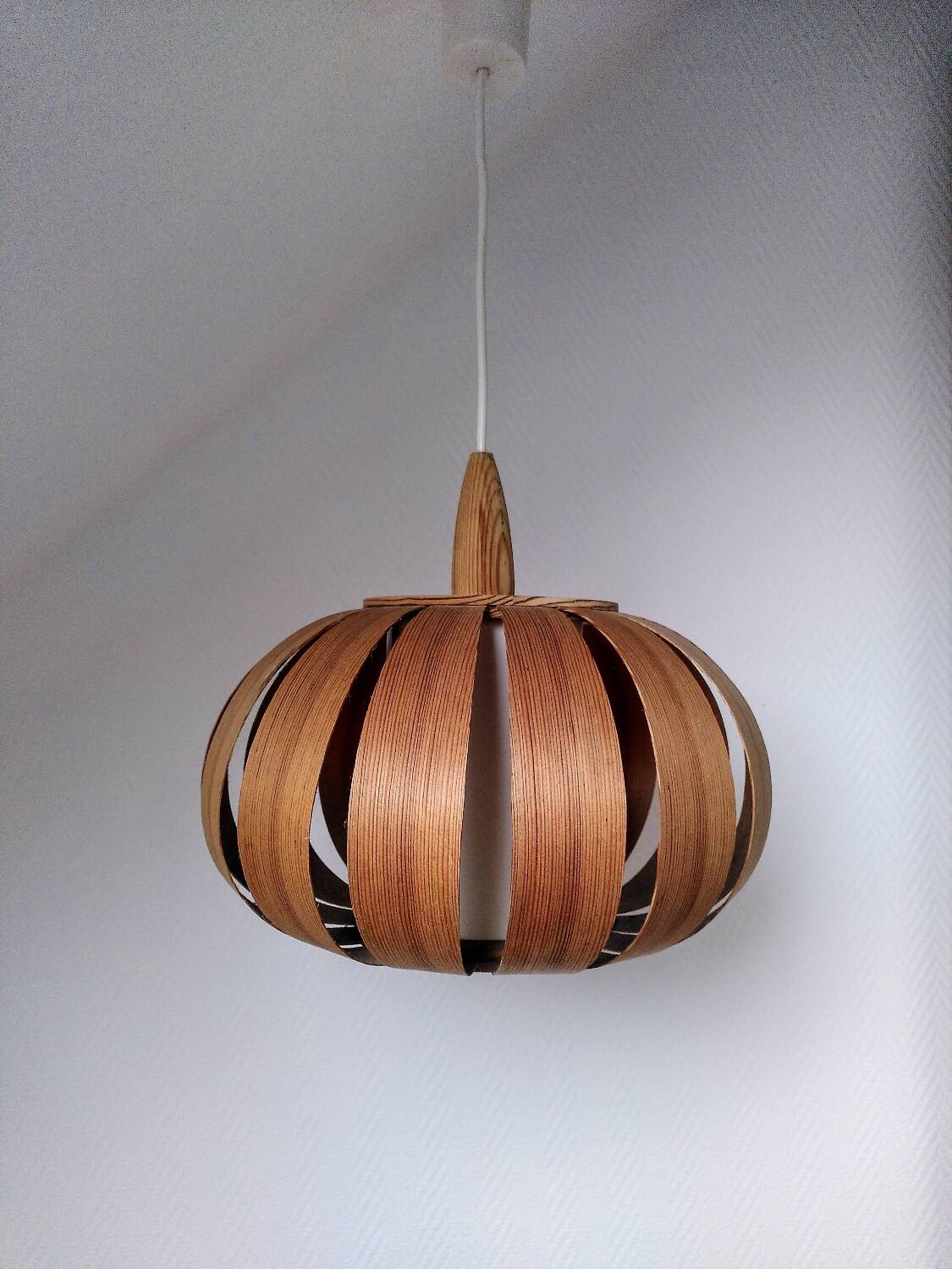 Scandinavian pendant light, wood veneer. 1960s