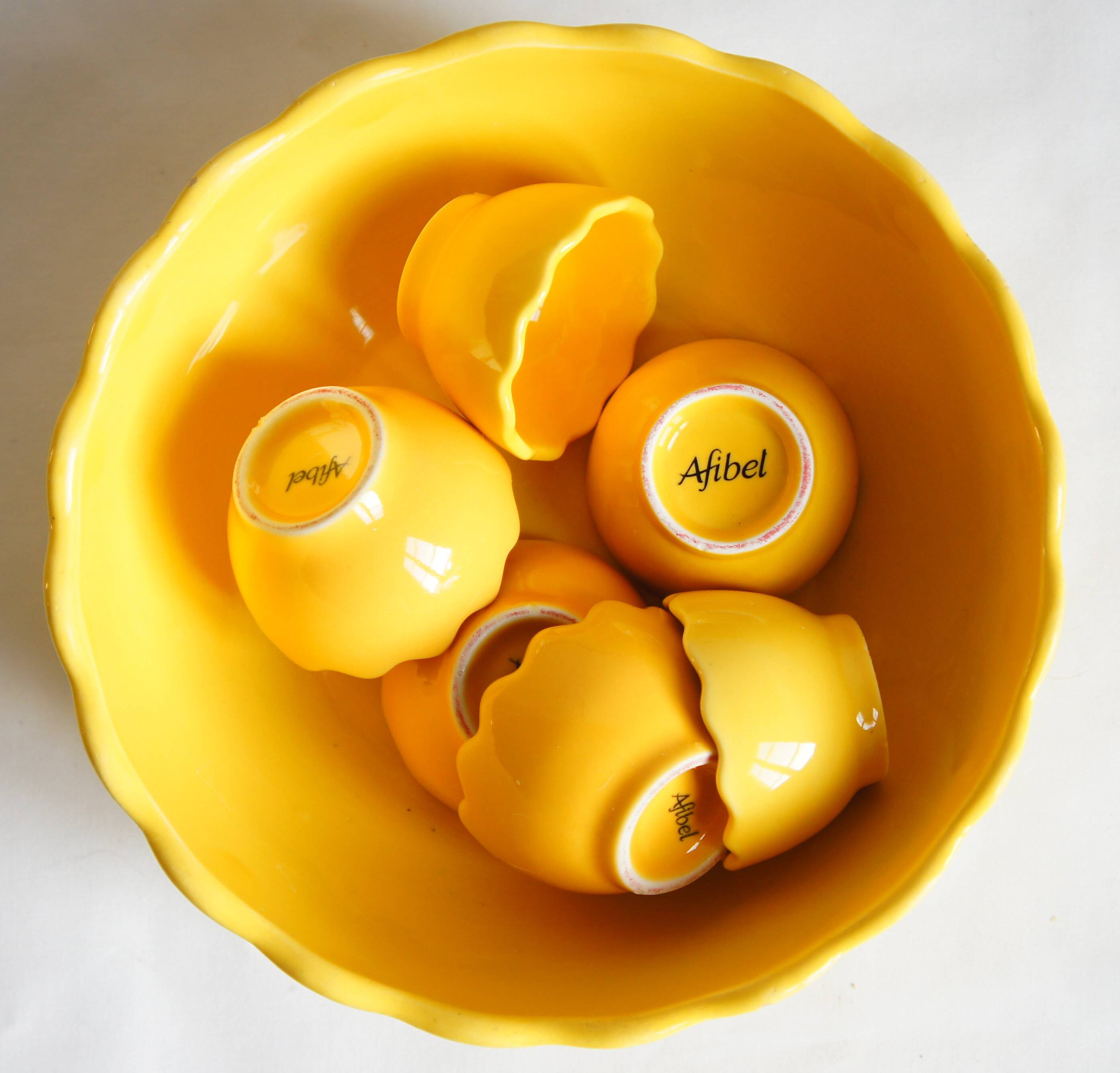 Set de saladier & 6 coquetiers jaune d 'or Afibel