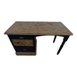 bureau trois tiroirs