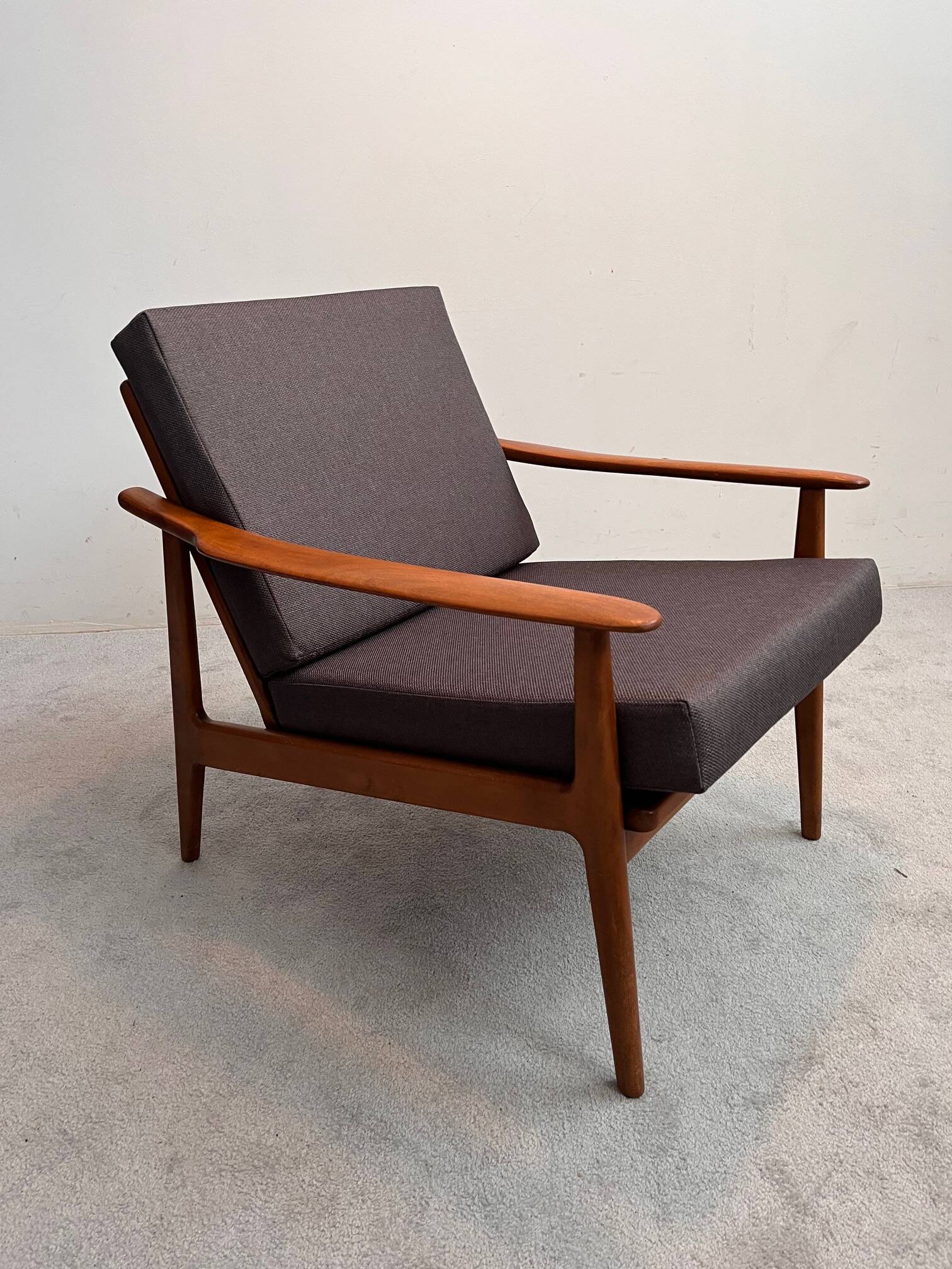 Fauteuil scandinave vintage