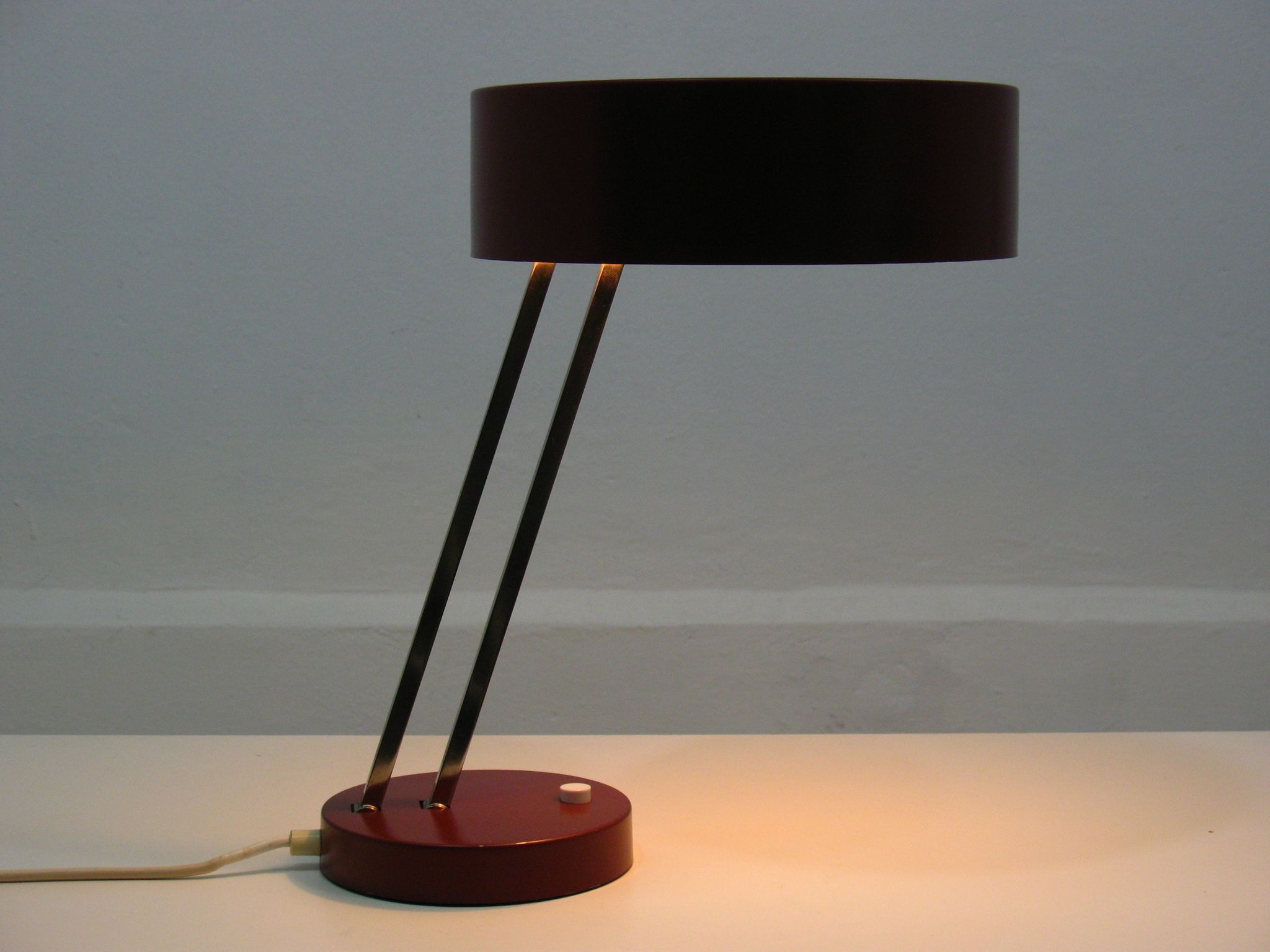 Lampe de table par Kaiser Leuchten, années 1960