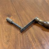 Table Victorienne à manivelle en acajou du XIXème avec 1 allonge