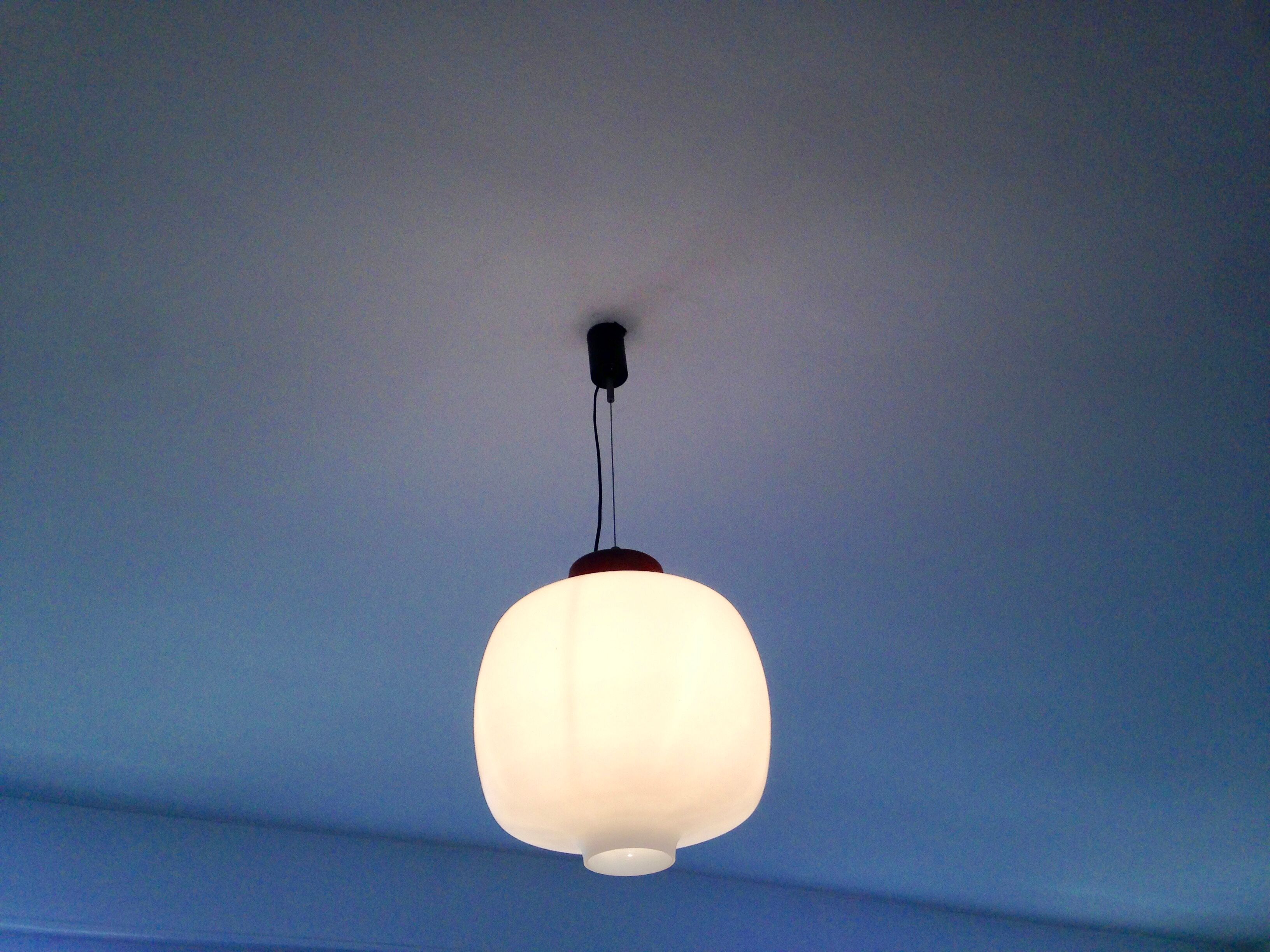 Scandinavian opaline and wood pendant - 1950s