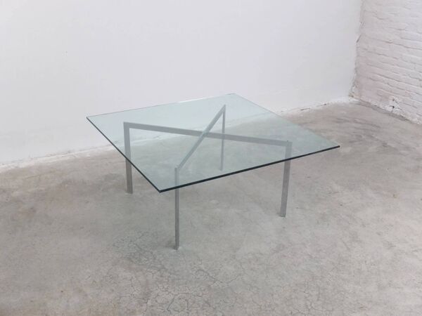 Table basse en verre 'Barcelona' par Mies Van Der Rohe pour Knoll, 1929