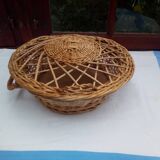 Basket with openwork lid