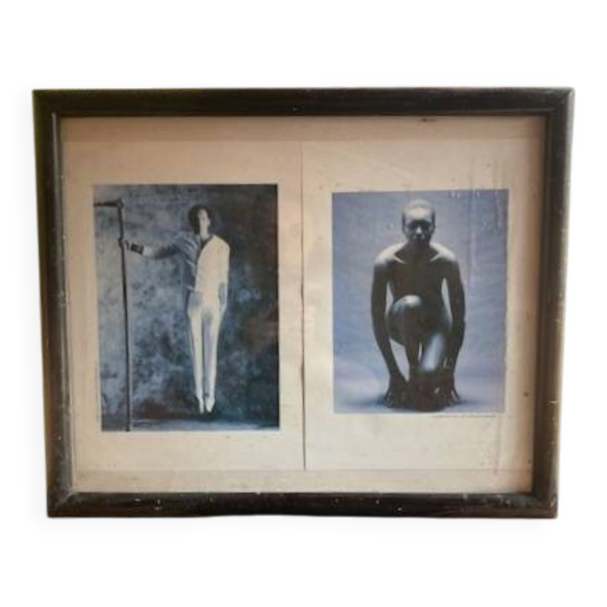 Ensemble deux photographies encadrées