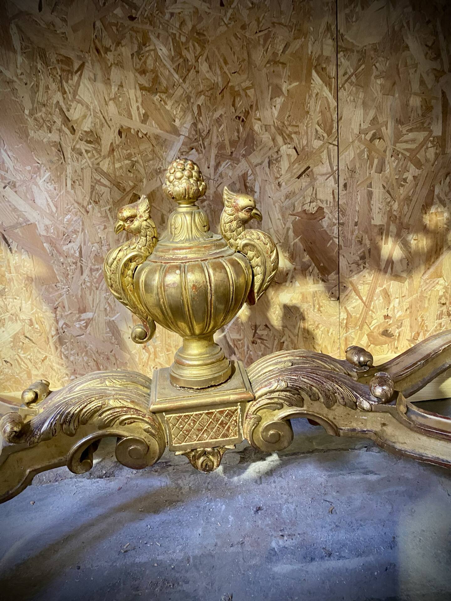 Golden console