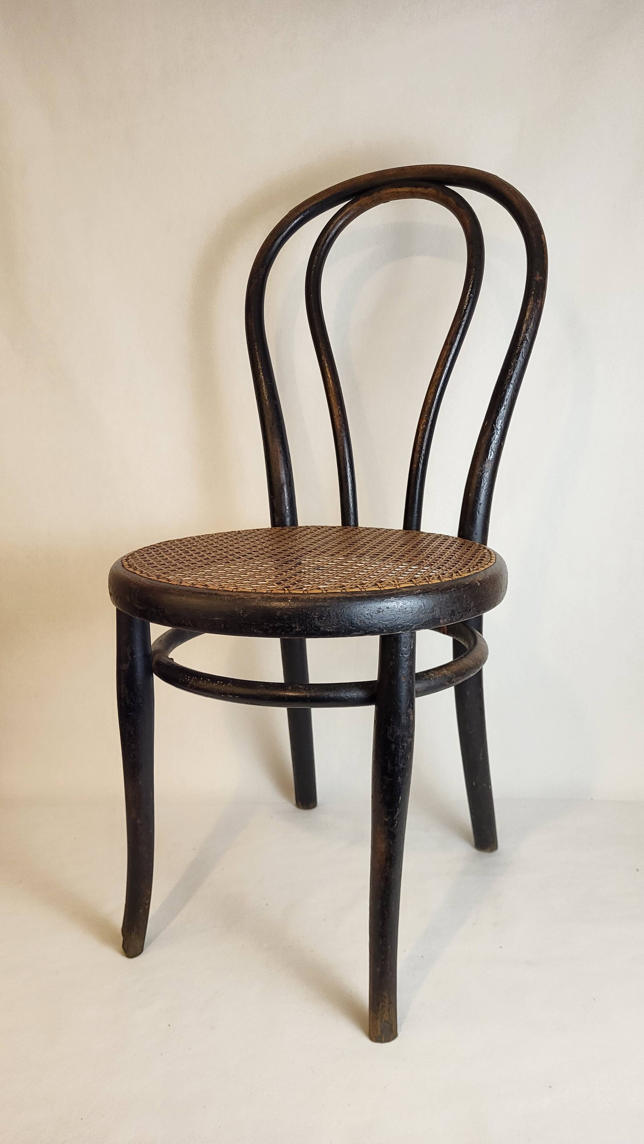 Thonet Chair N°18