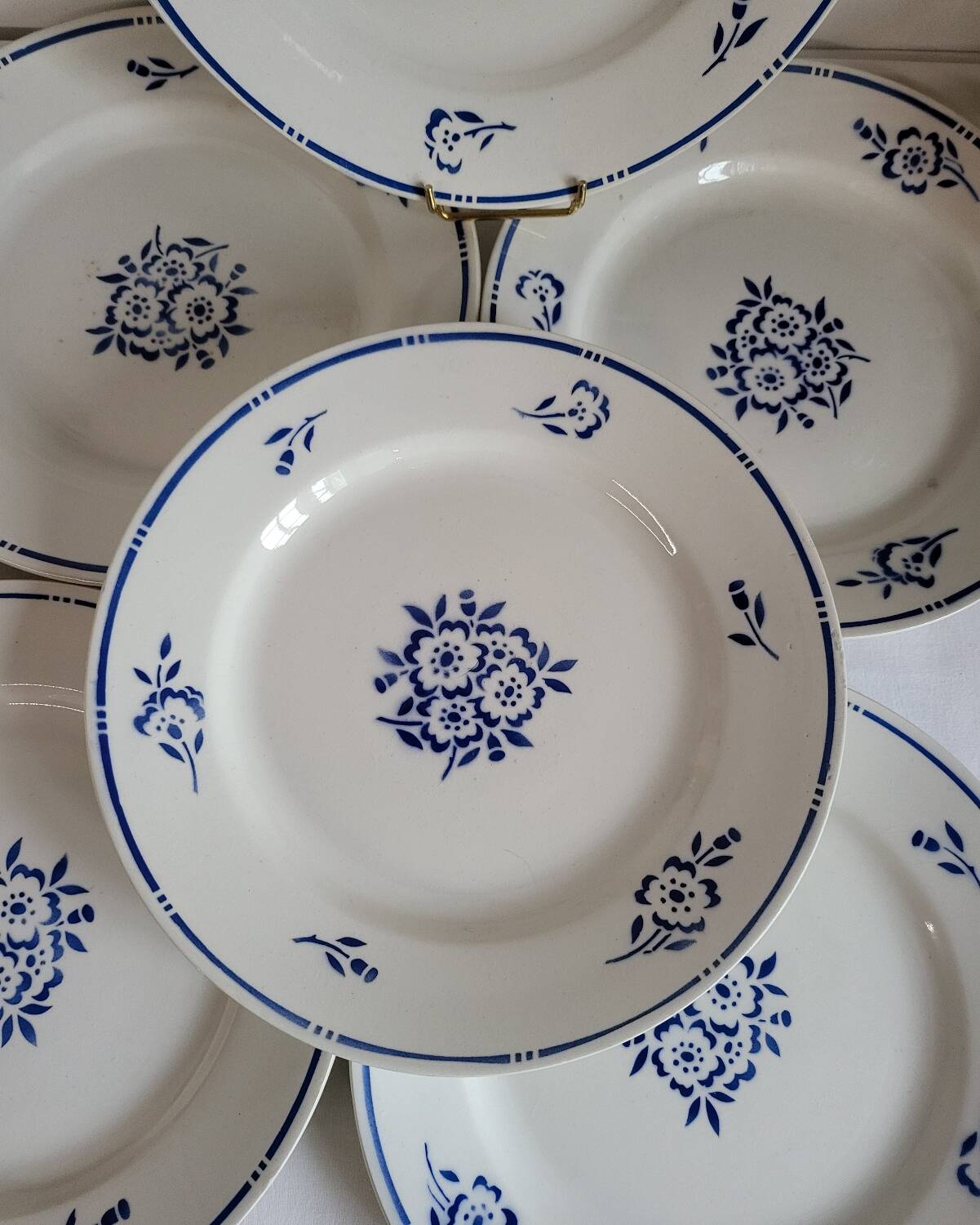 6 Flat Plates in earthenware Moulin des Loups & Hamage model Lucien