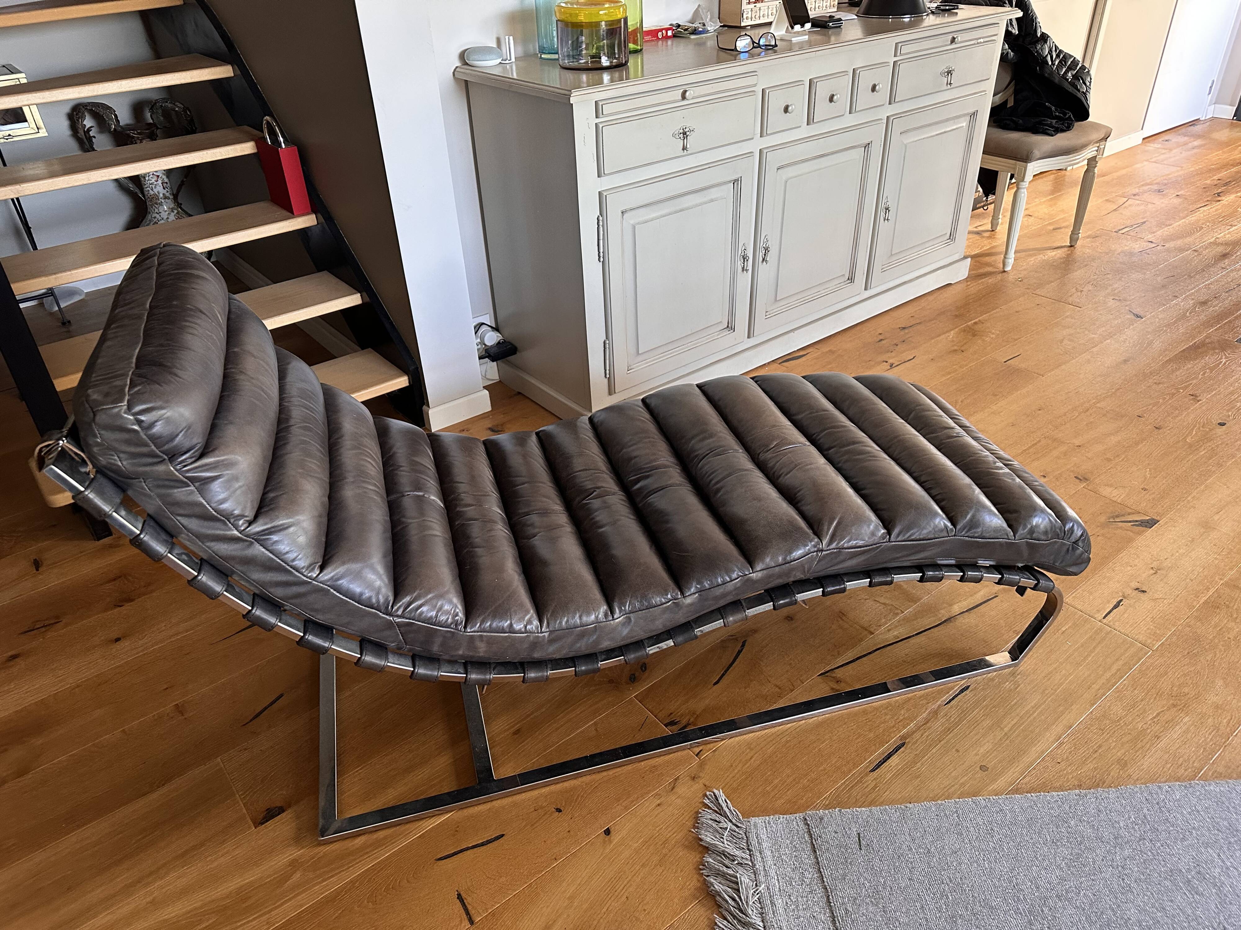 Fauteuil, chaise longue en cuir