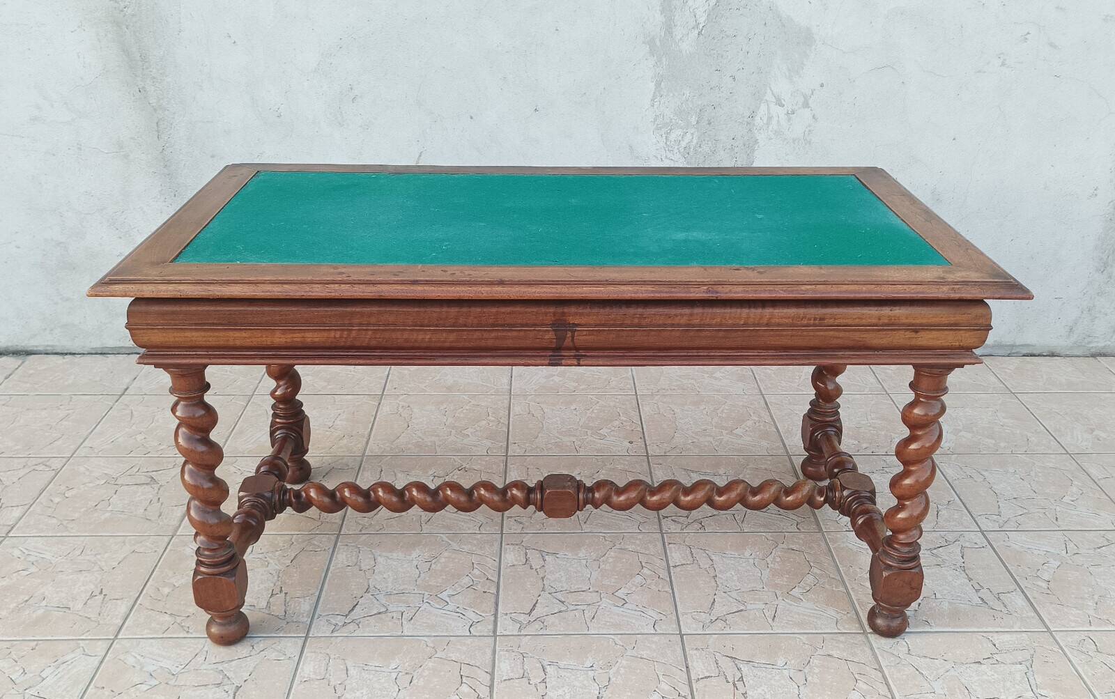 Louis XIII desk in walnut