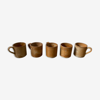 5 stoneware coffee cups