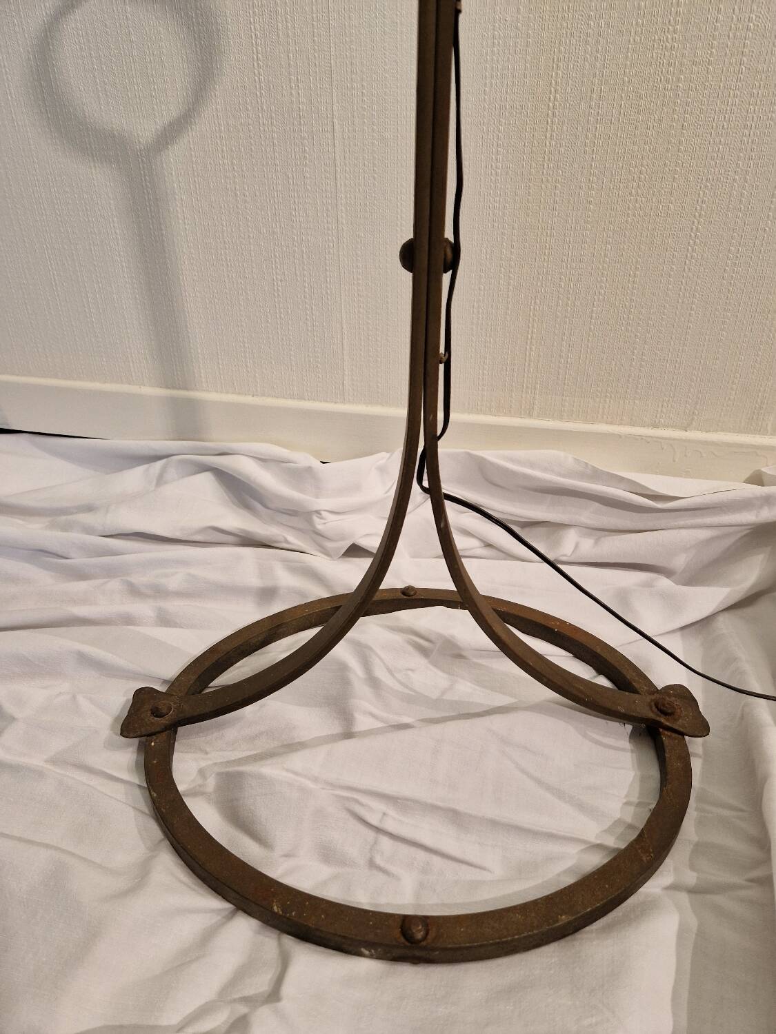 Lampadaire Jean Pierre Ryckaert fer forgé 1960 brutaliste