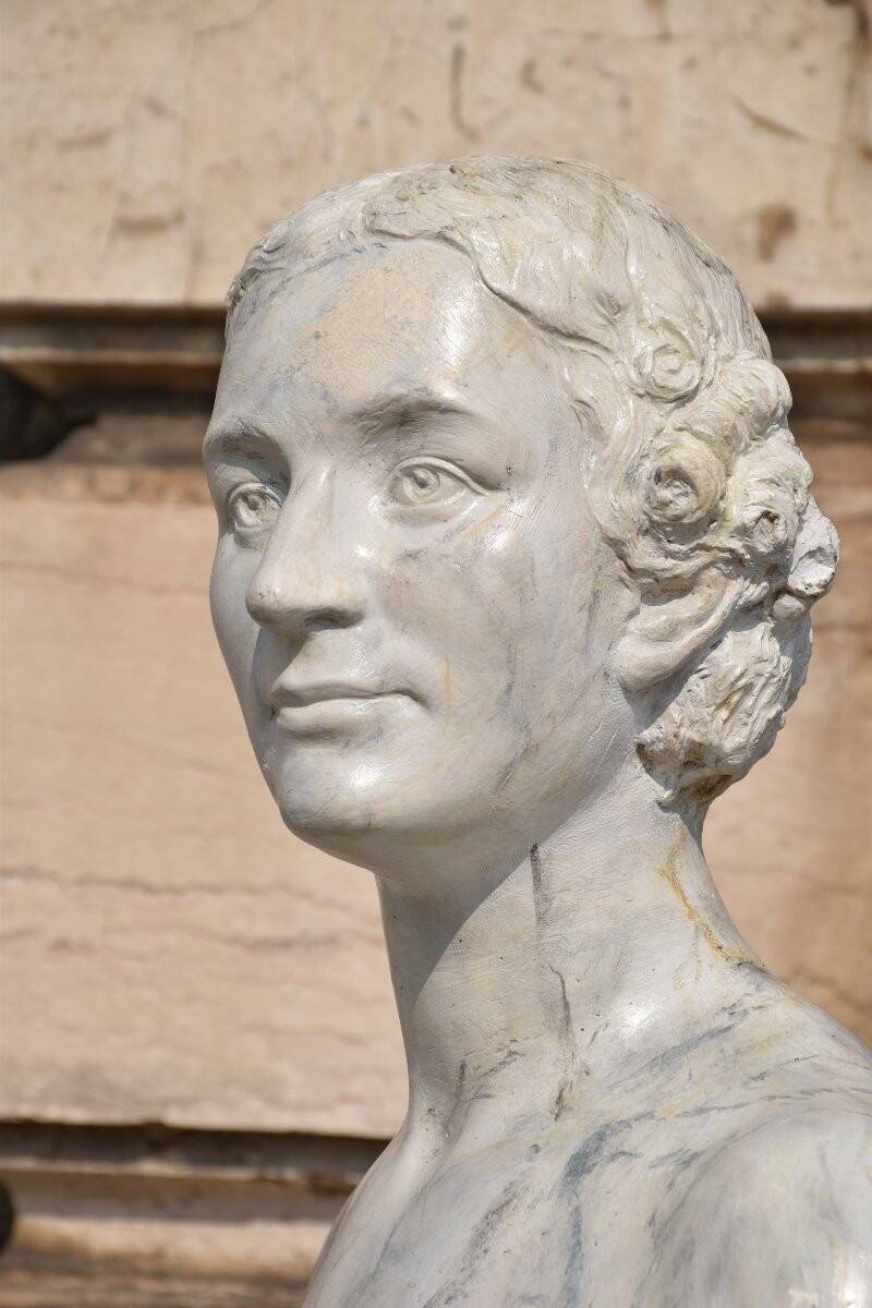 Henri Hanniet, Portrait de femme (1938)