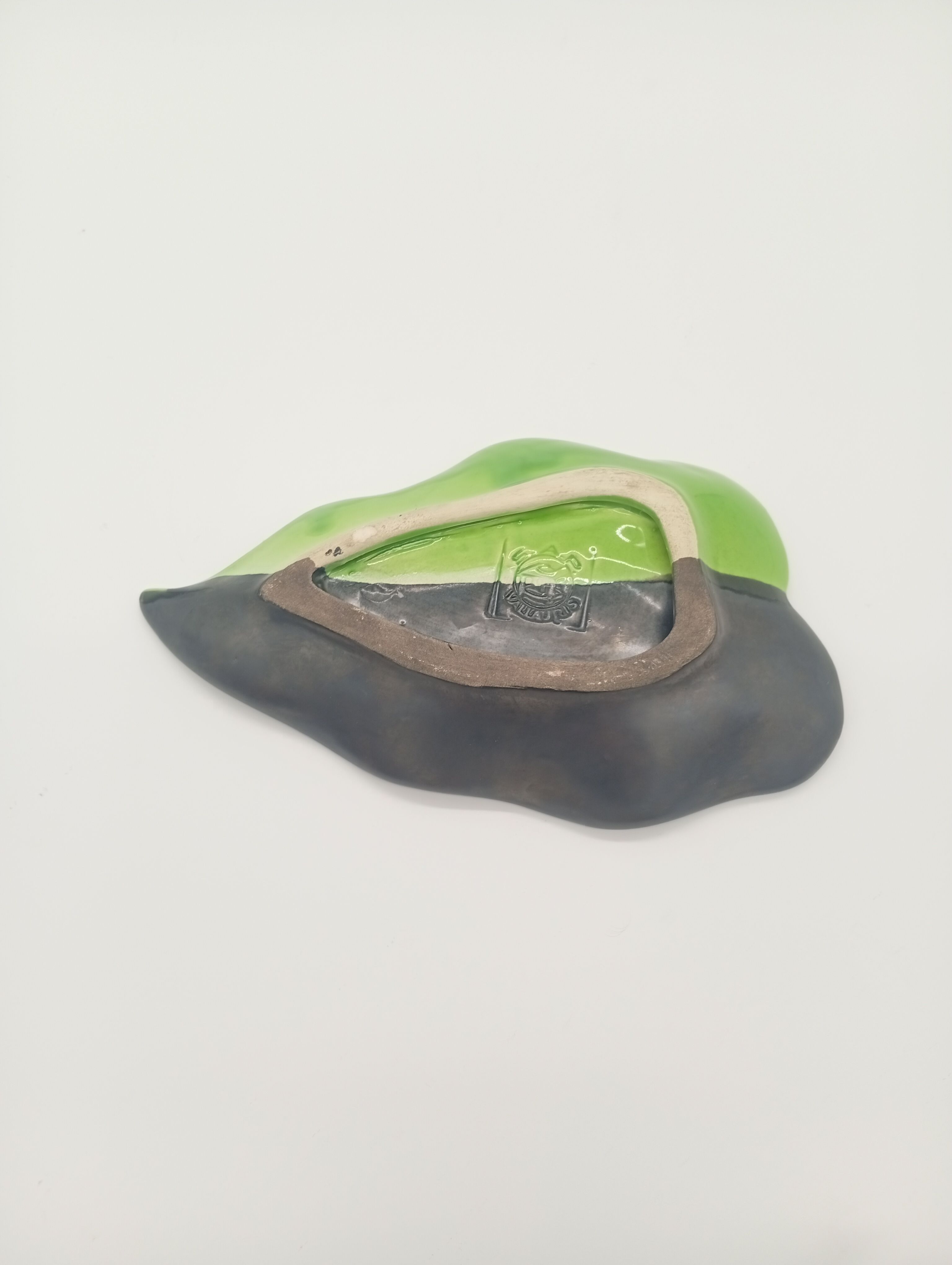 SAP Vallauris Vintage Leaf Bowl Two-Tone Ceramic Green Black 50s 60s
