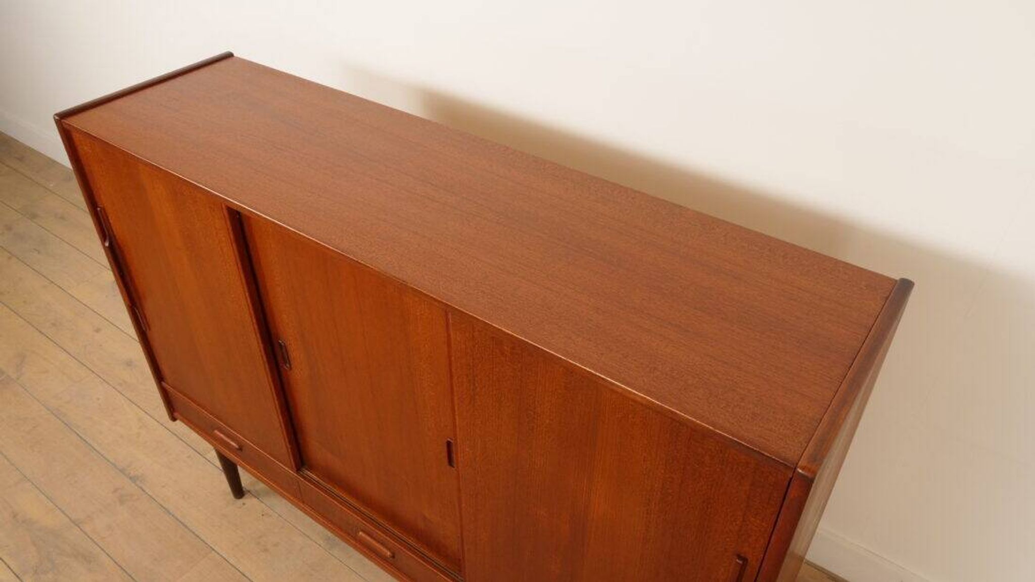Vintage highboard | Wall cabinet | Teak | 154 cm