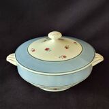 Vegetable dish (soup tureen) in Digoin Sarreguemines earthenware, model AIX A156.