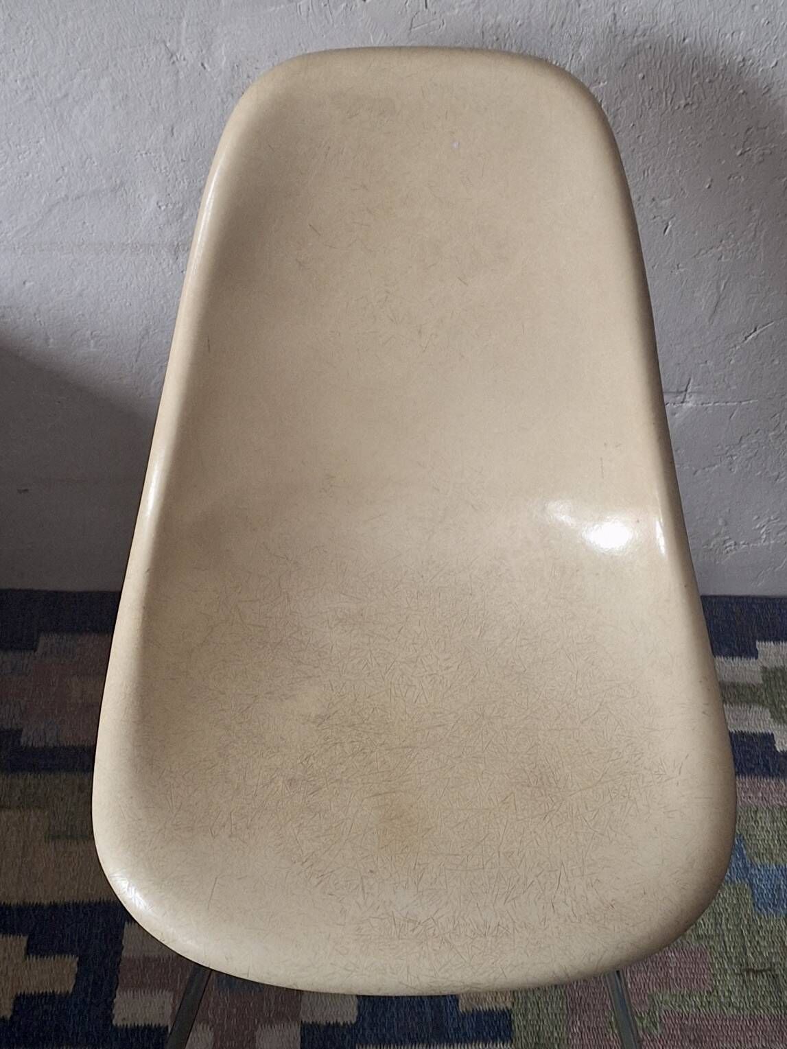 Early DSX fiberglass chair by Charles and Ray Eames for Herman Miller, 195