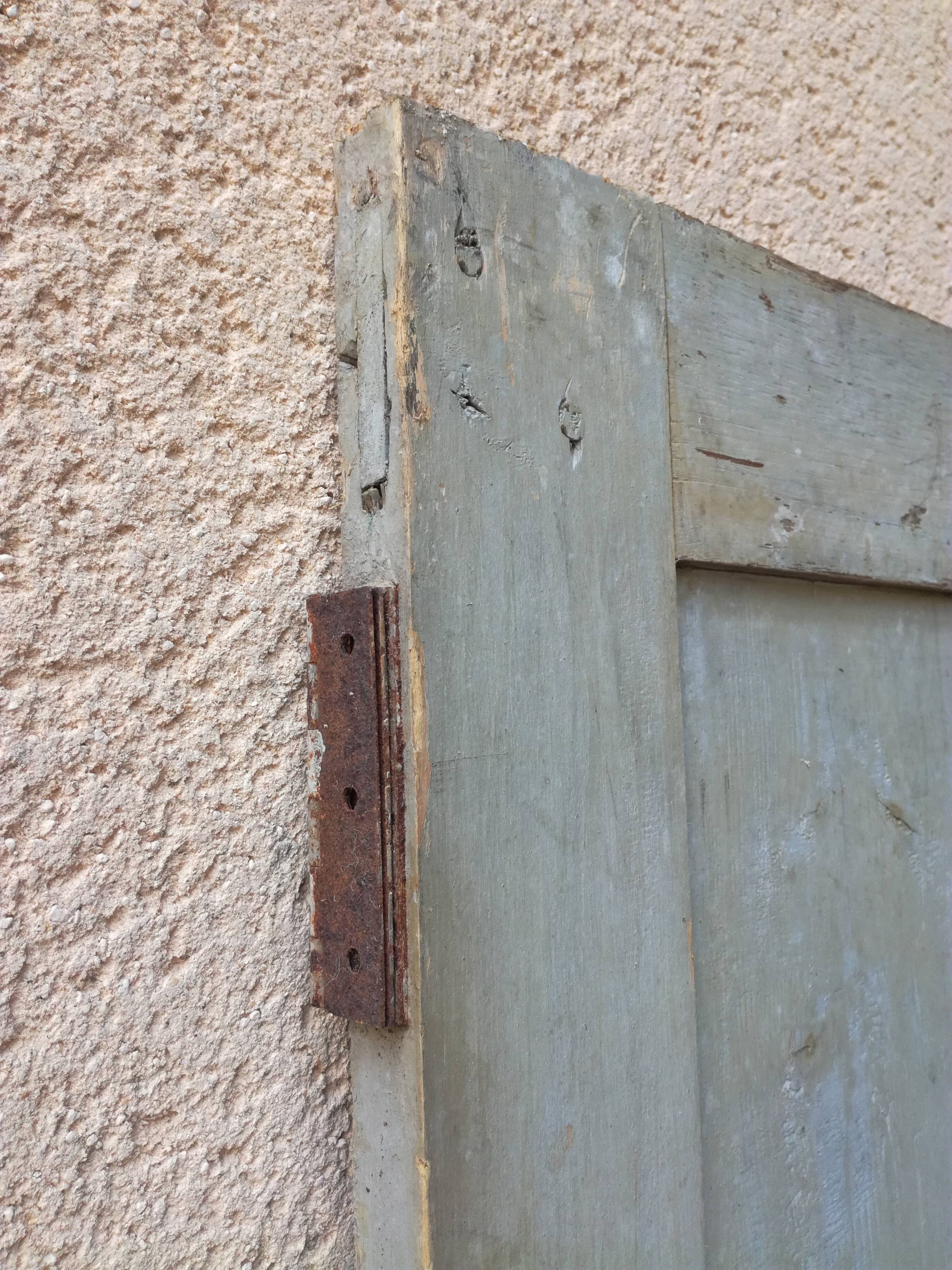 Porte en bois patiné