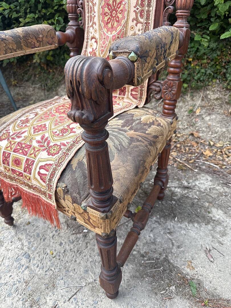 High Period Armchair – Furniture – Carved Wood Tapestry