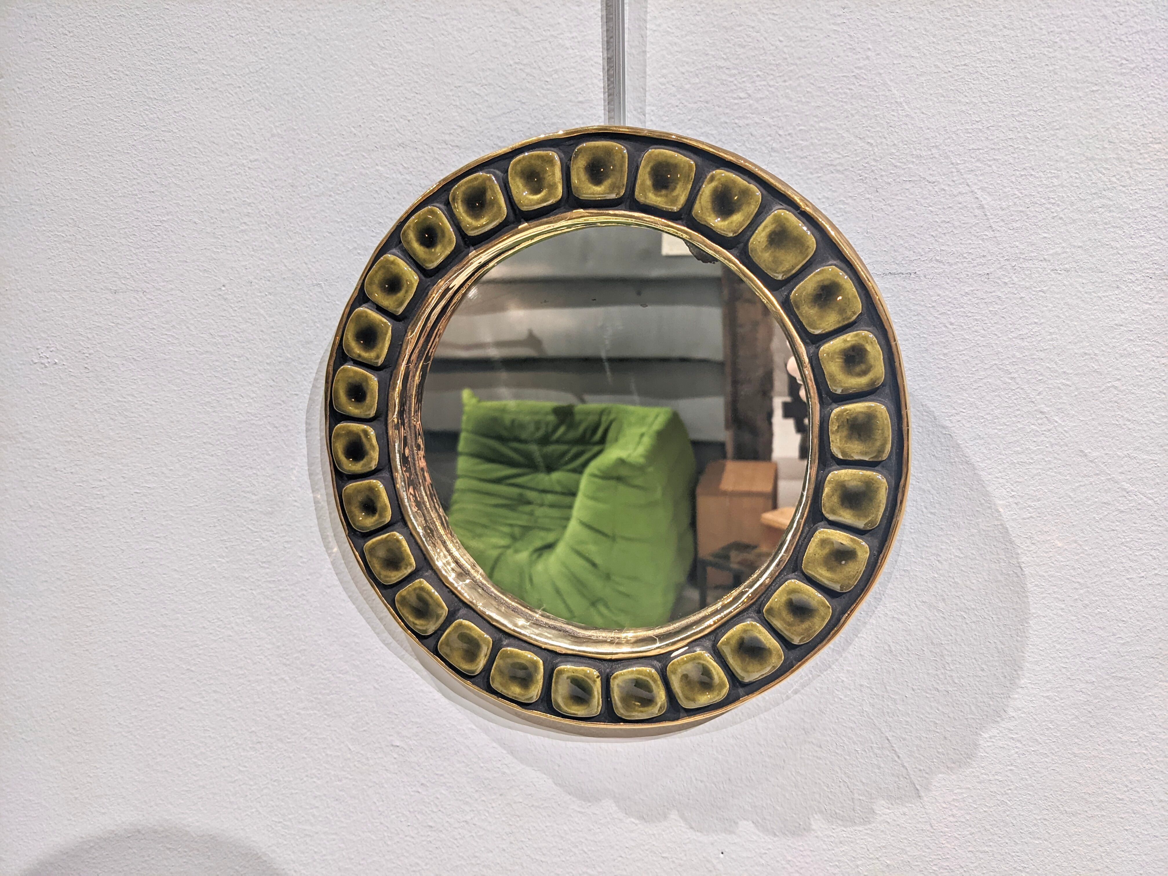 Mirror "sun" in glazed ceramic, 24 cm by Mithé Espelt
