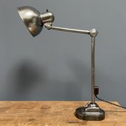 Lampe de table d’atelier Kaiser idell modèle 6726 polie des années 1930