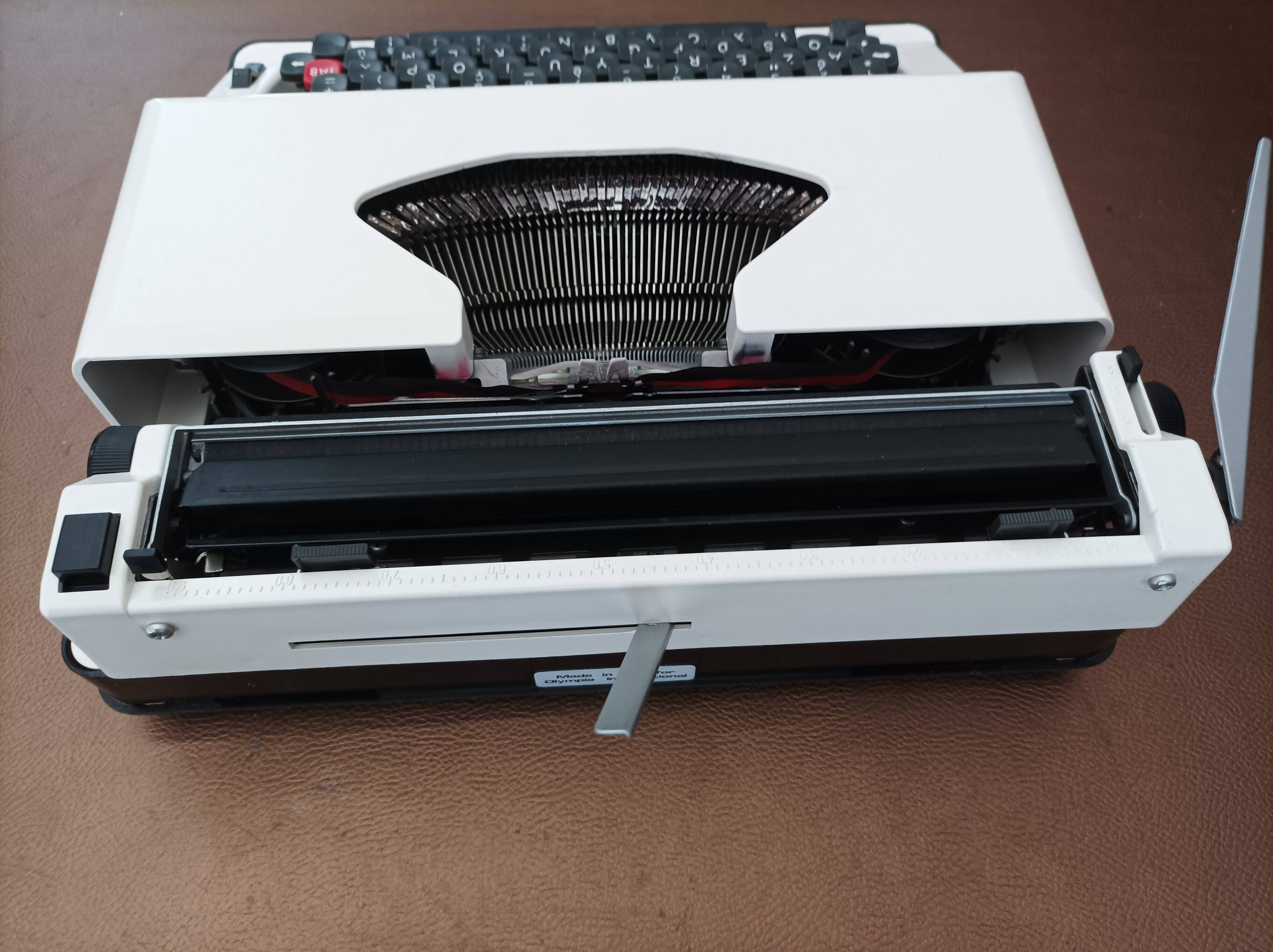 OLYMPIETTE Special typewriter from Olympia