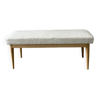 Scandinavian bench