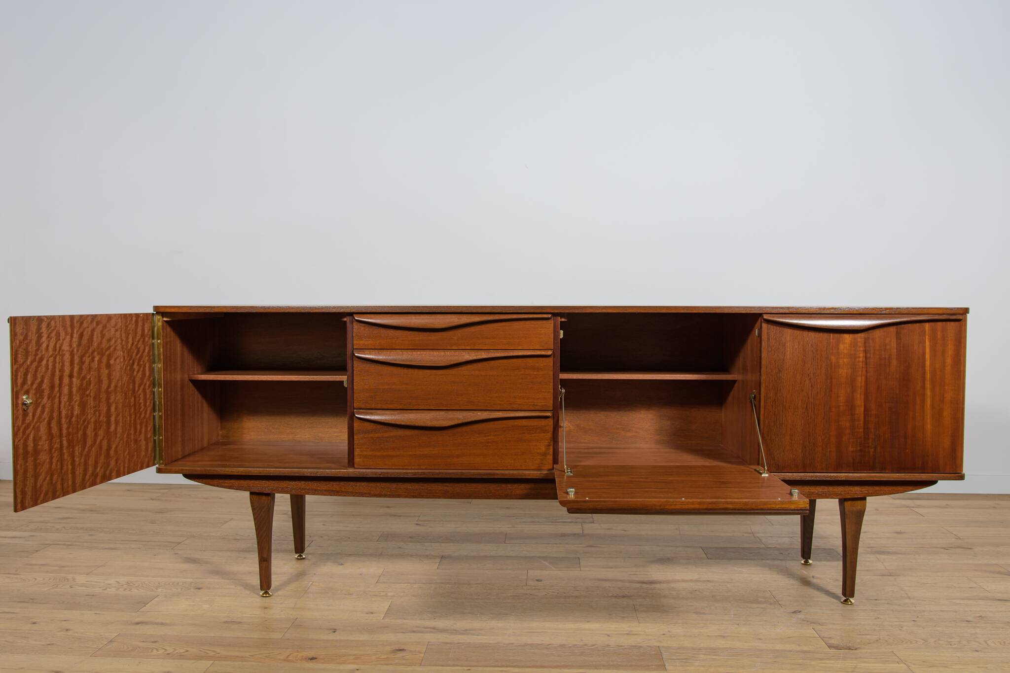 Mid-Century Teak Sideboard from Stonehill, United Knigdom, 1960s