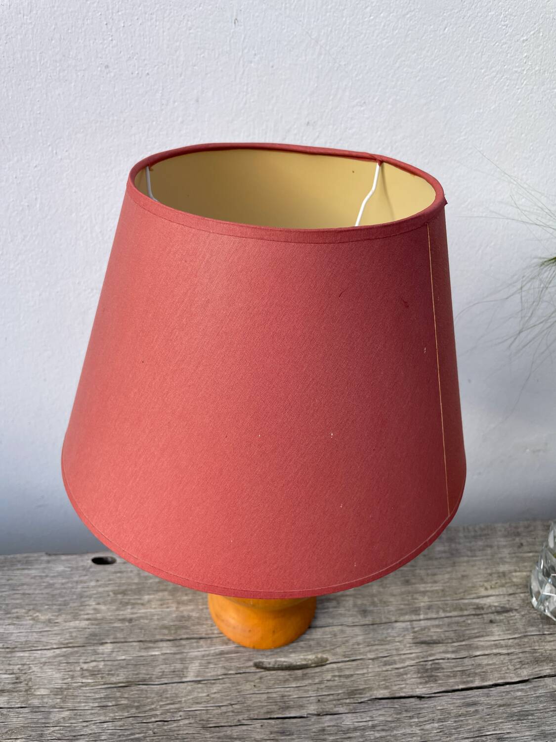 Lampe en bois tourné