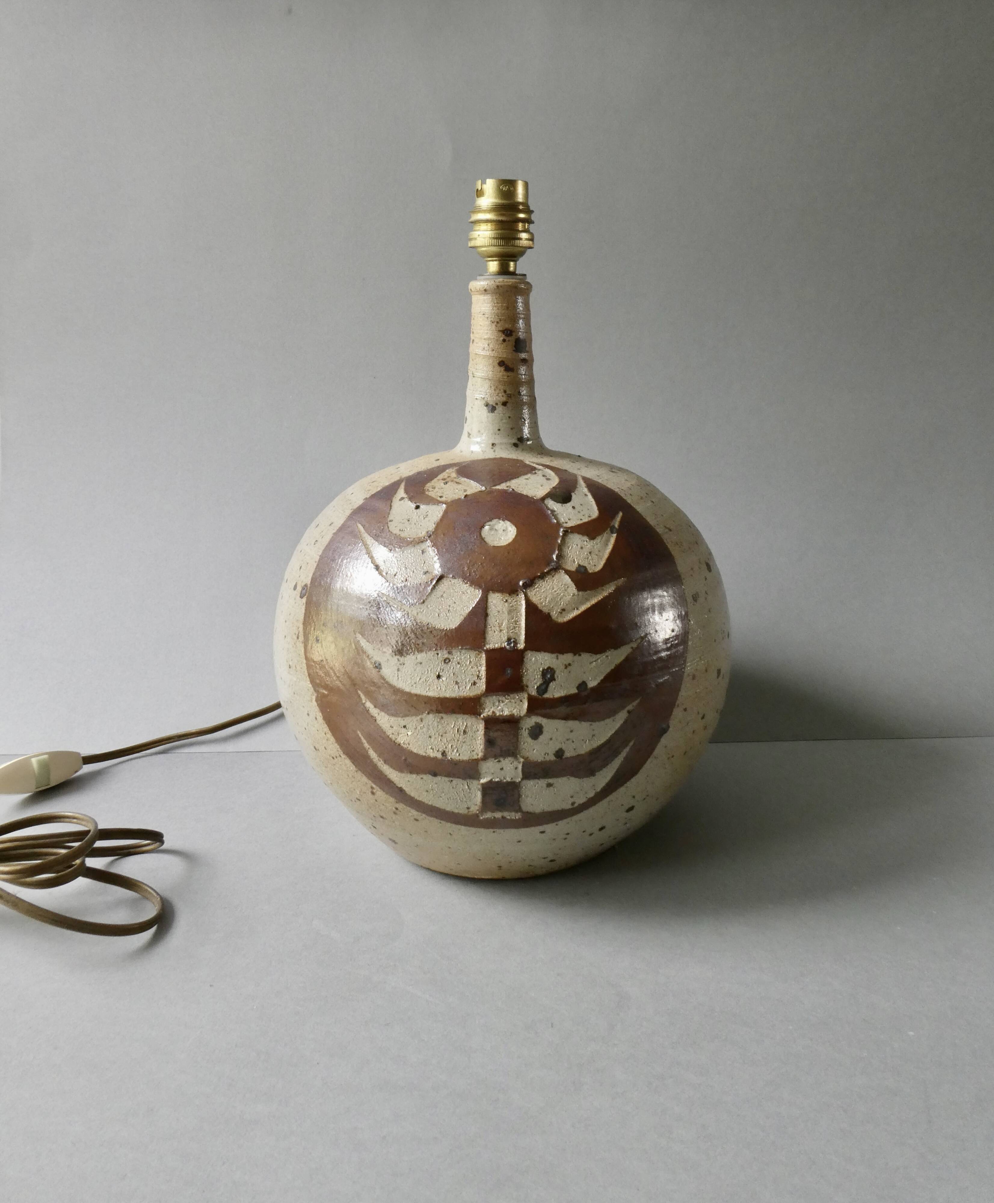 Signed stoneware lamp base, Janet Stedman and Pierre Digan la Borne, 1960
