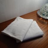 2 old embroidered pillowcases in cotton.