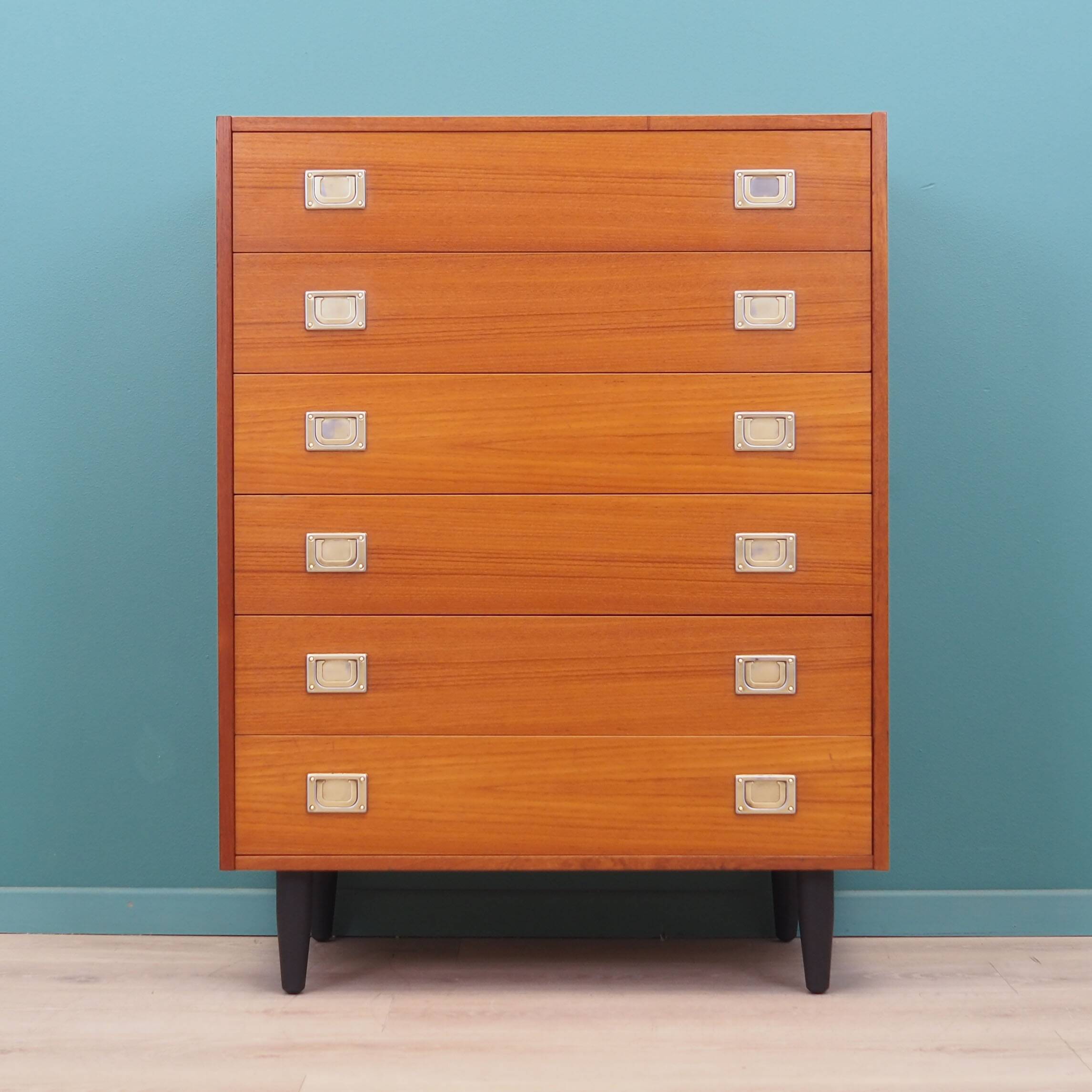 Commode en teck, design danois, années 1970