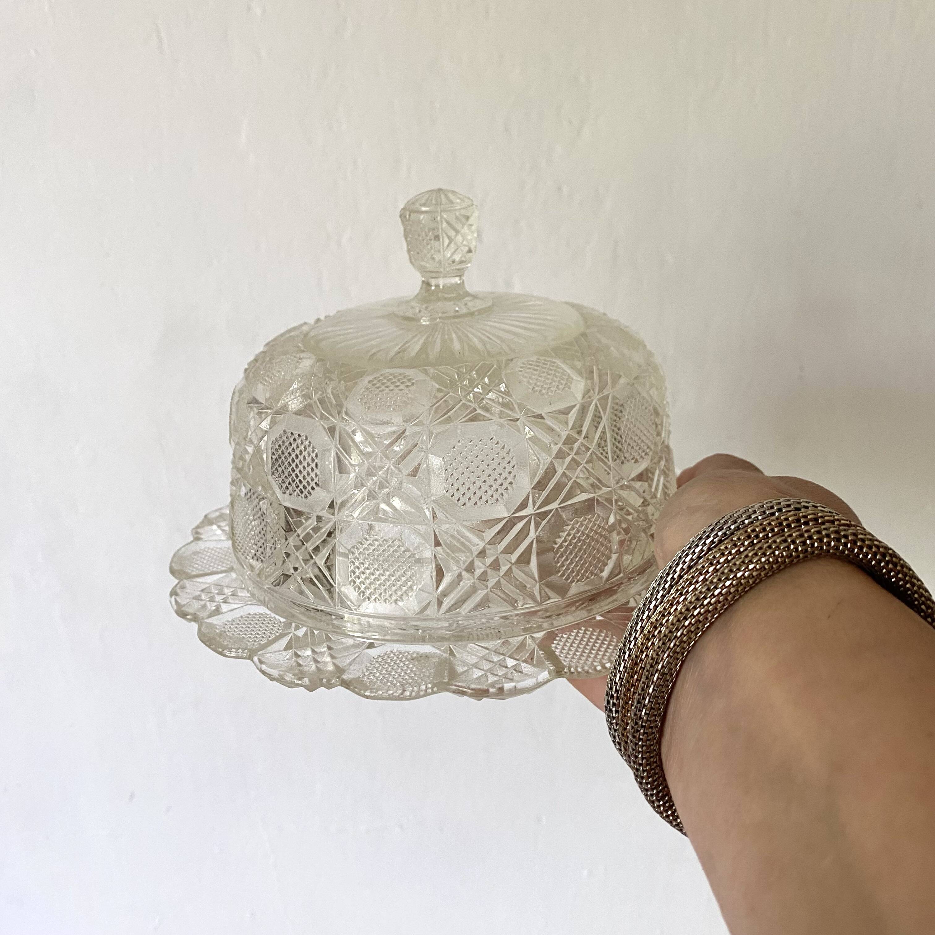 Glass bell and dish