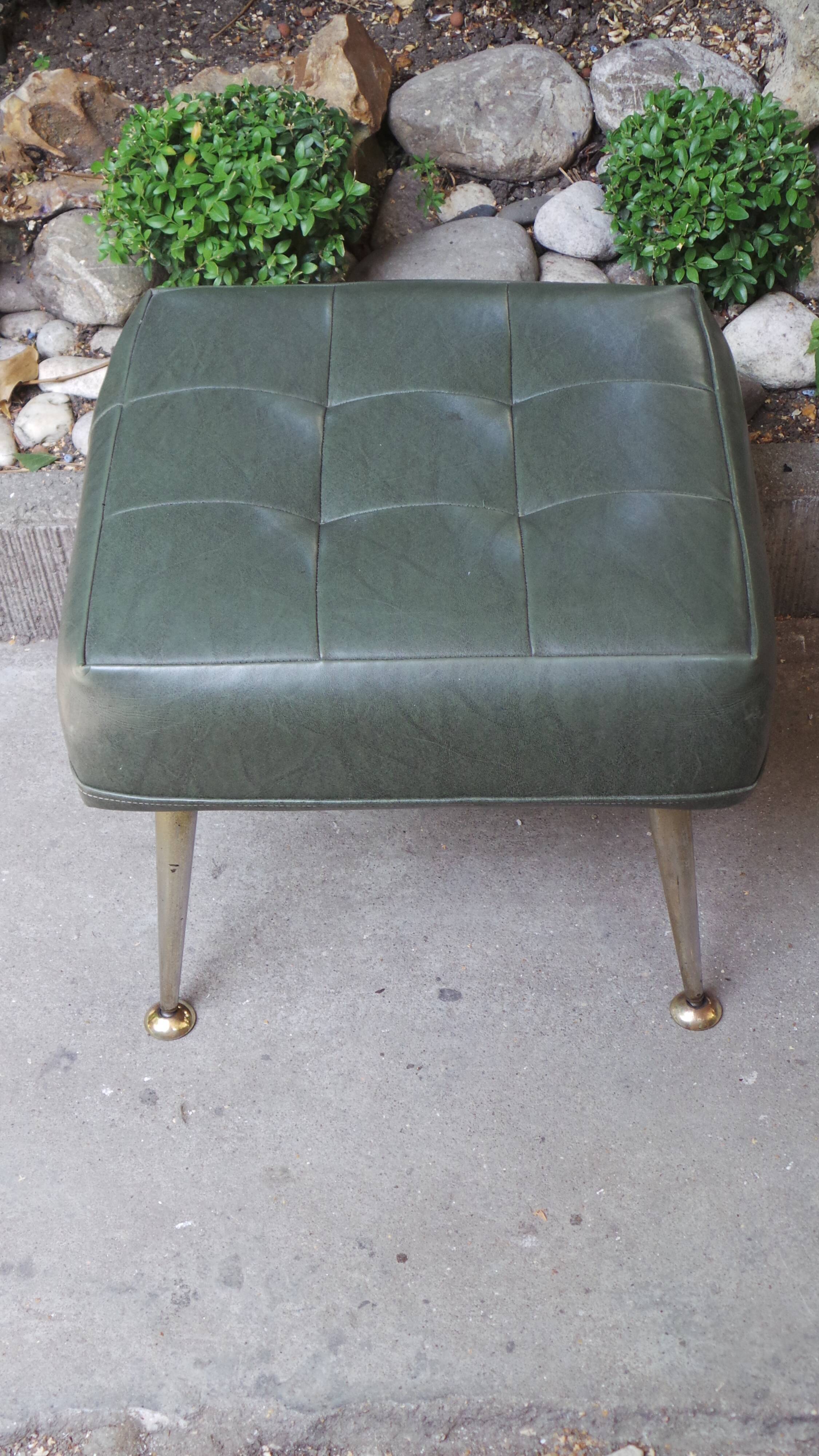 Stool footrest in green skaï