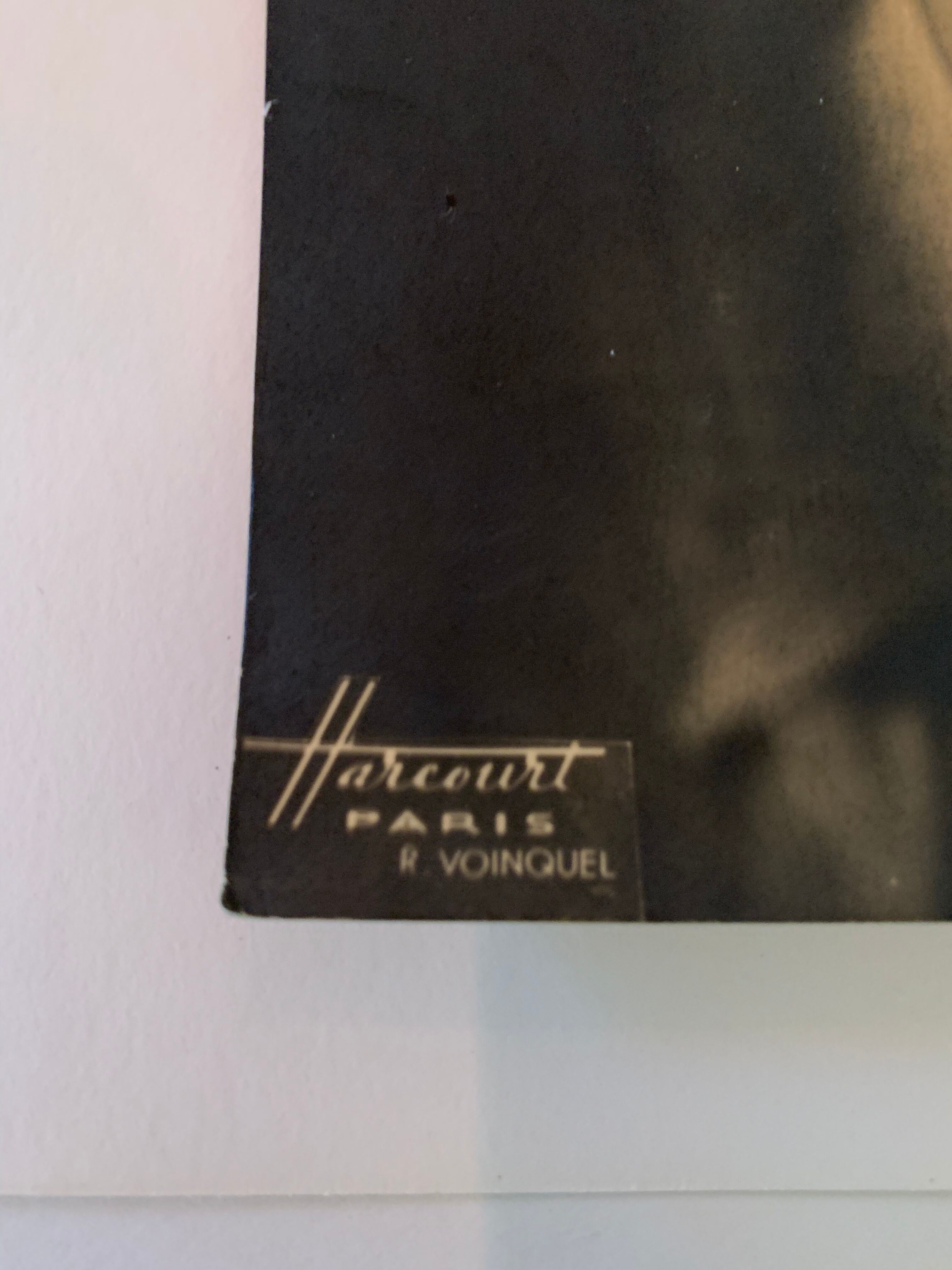 Photograph YeMarais . By R Voinquel . Harcourt