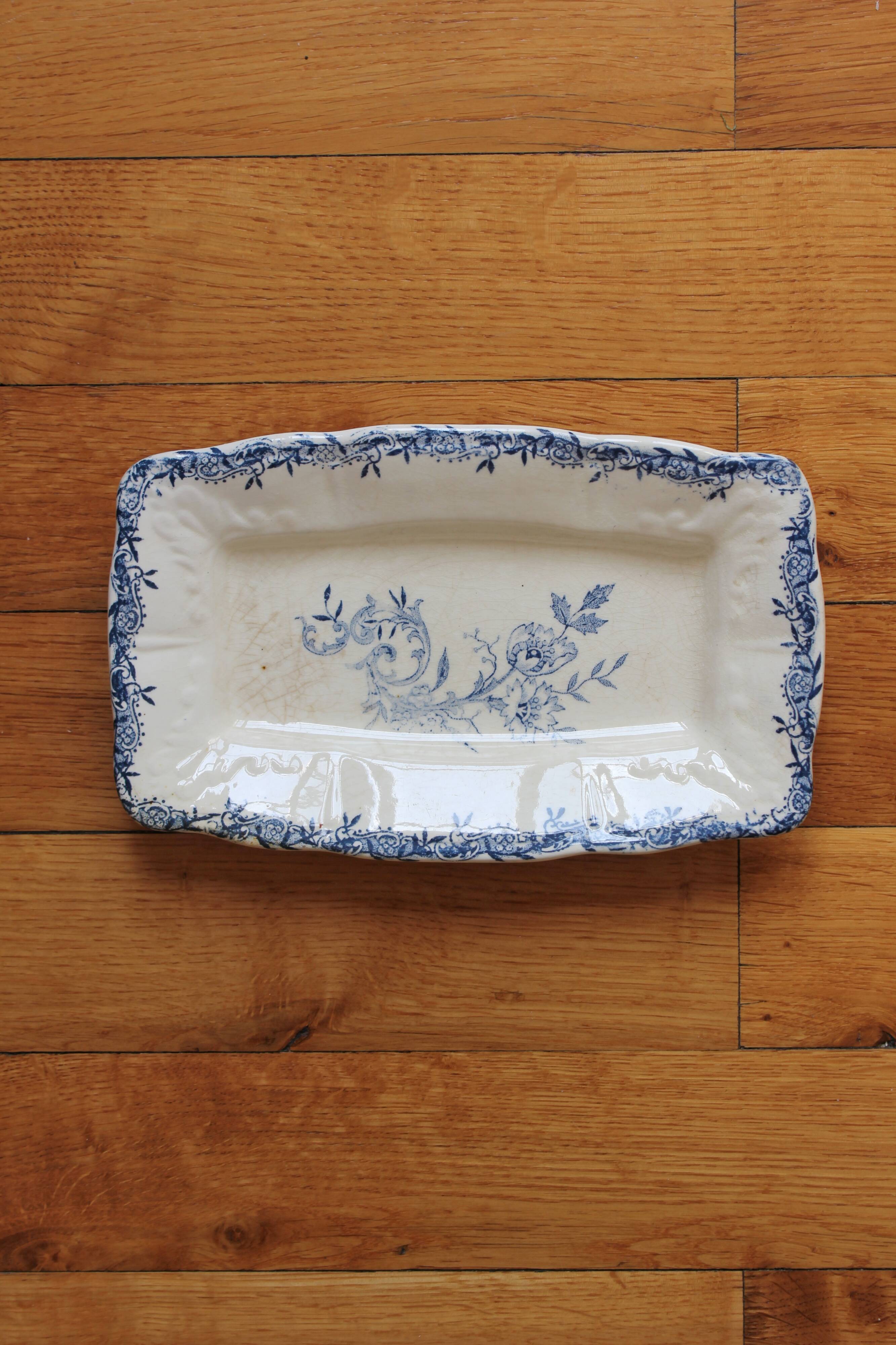 Ironware dish "Montespan" model Clairefontaine early 20th century