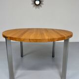 Naver Nissen and Gehl Scandinavian design round table with metal legs and wooden top