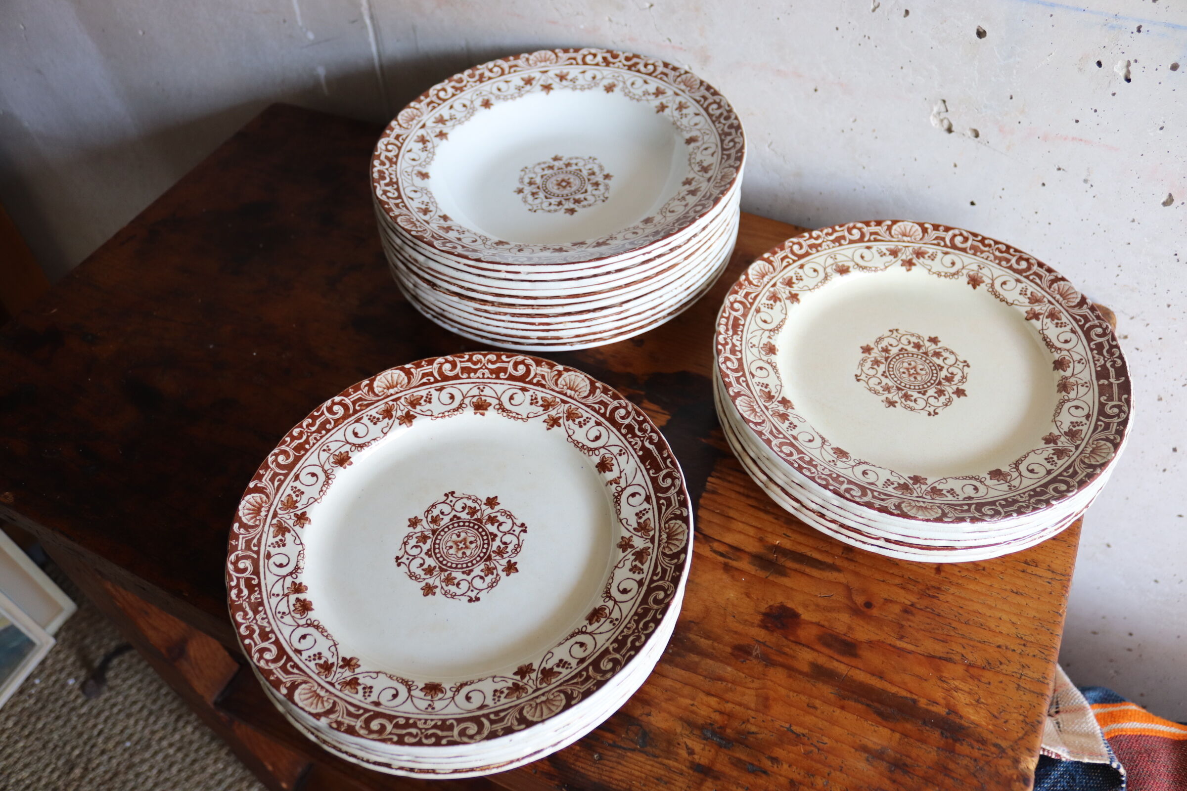 22 plates Jules Vieillard Louis LX