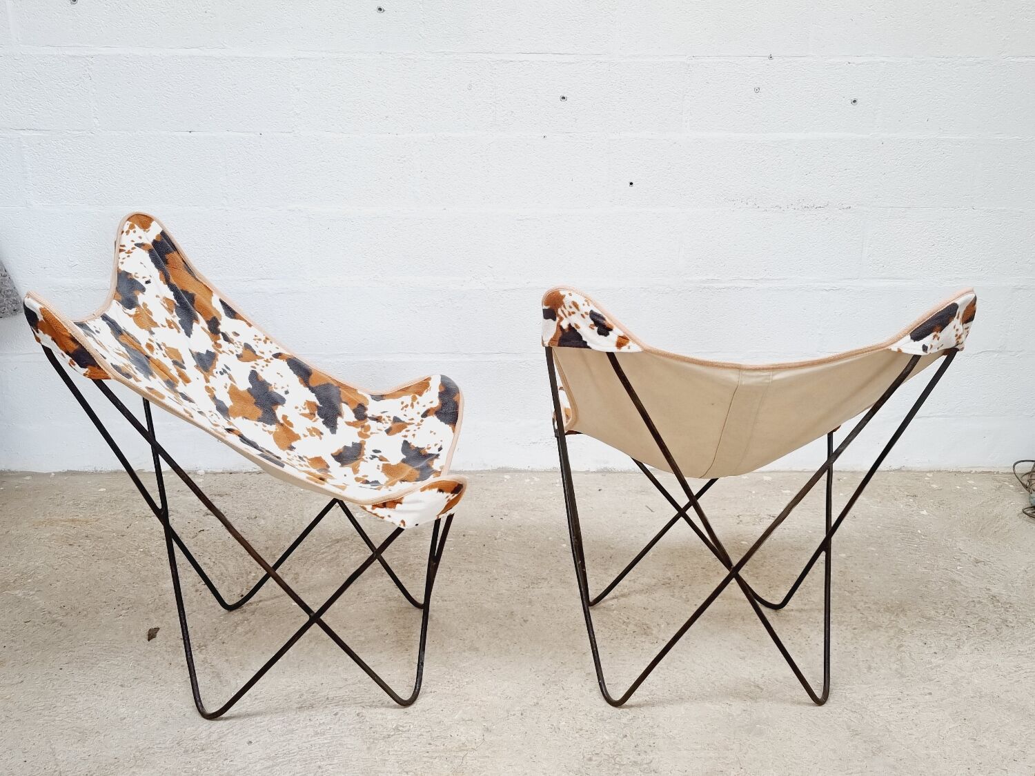 AA butterfly armchairs 1950 Airborne