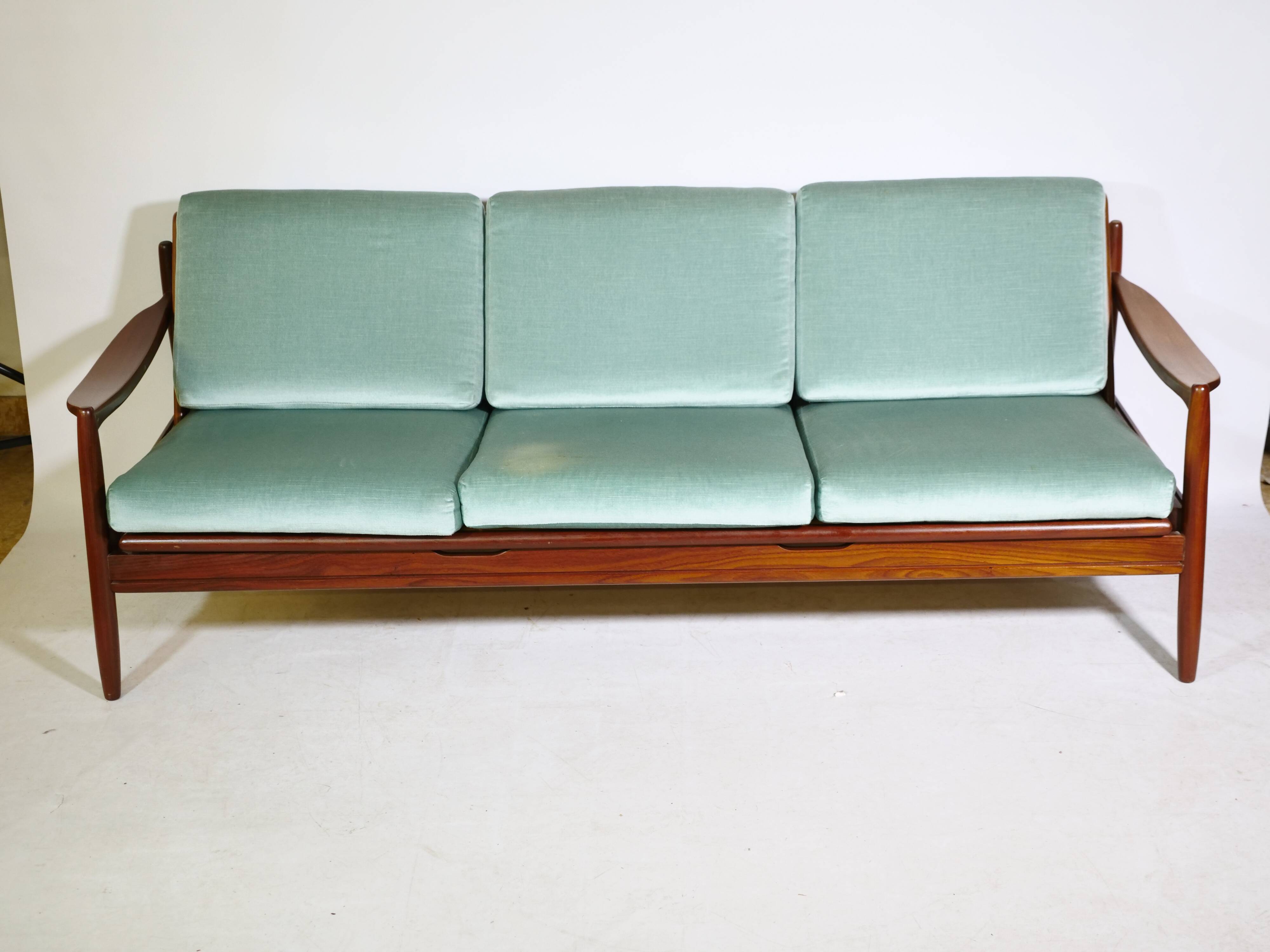 Mid-Century Teak Daybed Sofa from Denmark, 1960s Design