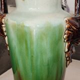 Vase in slip