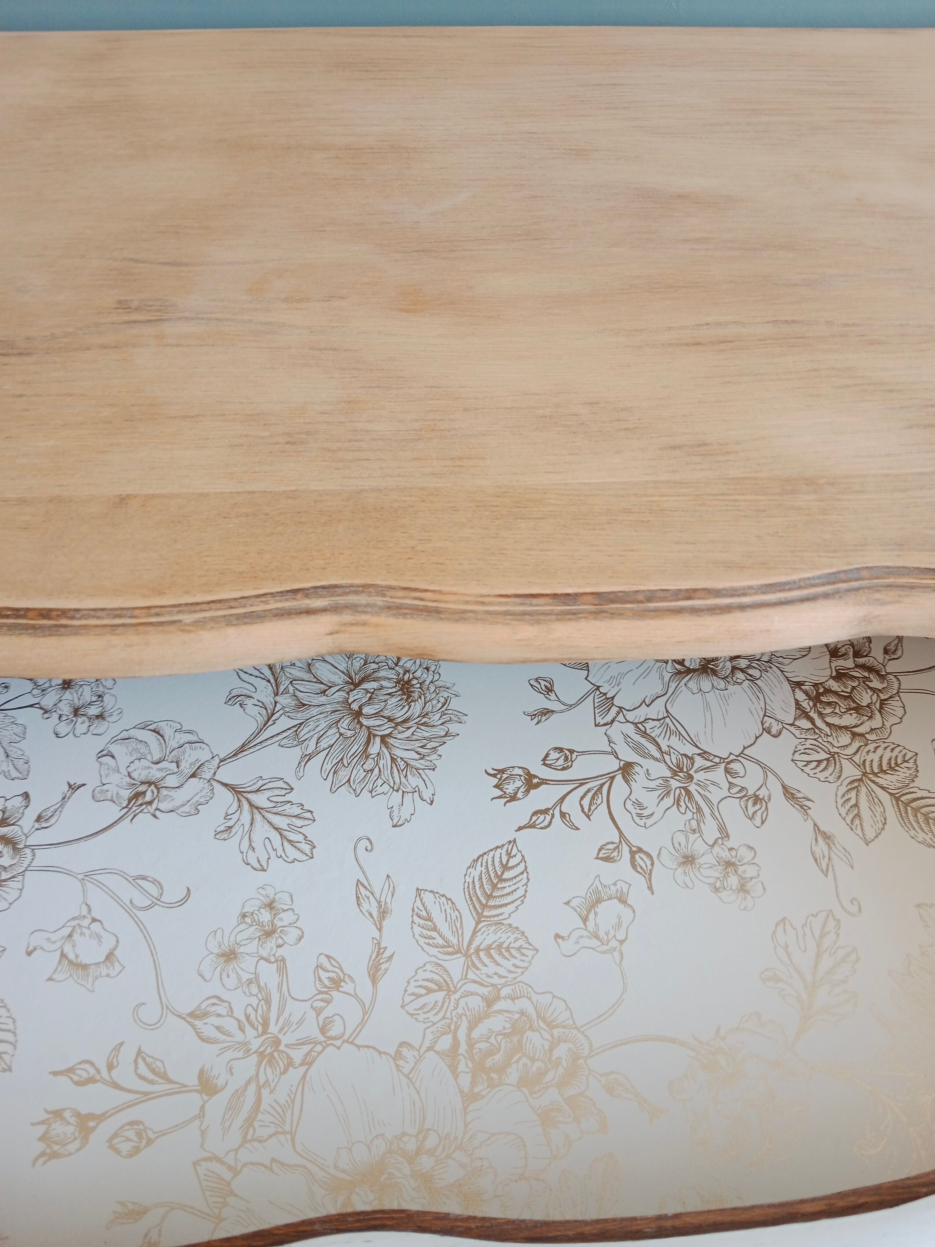 Chest of drawers crossbow oak