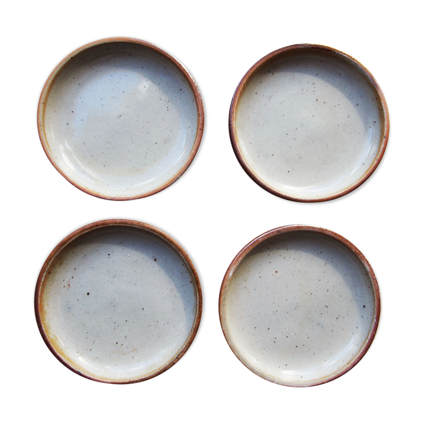 4 cups in stoneware