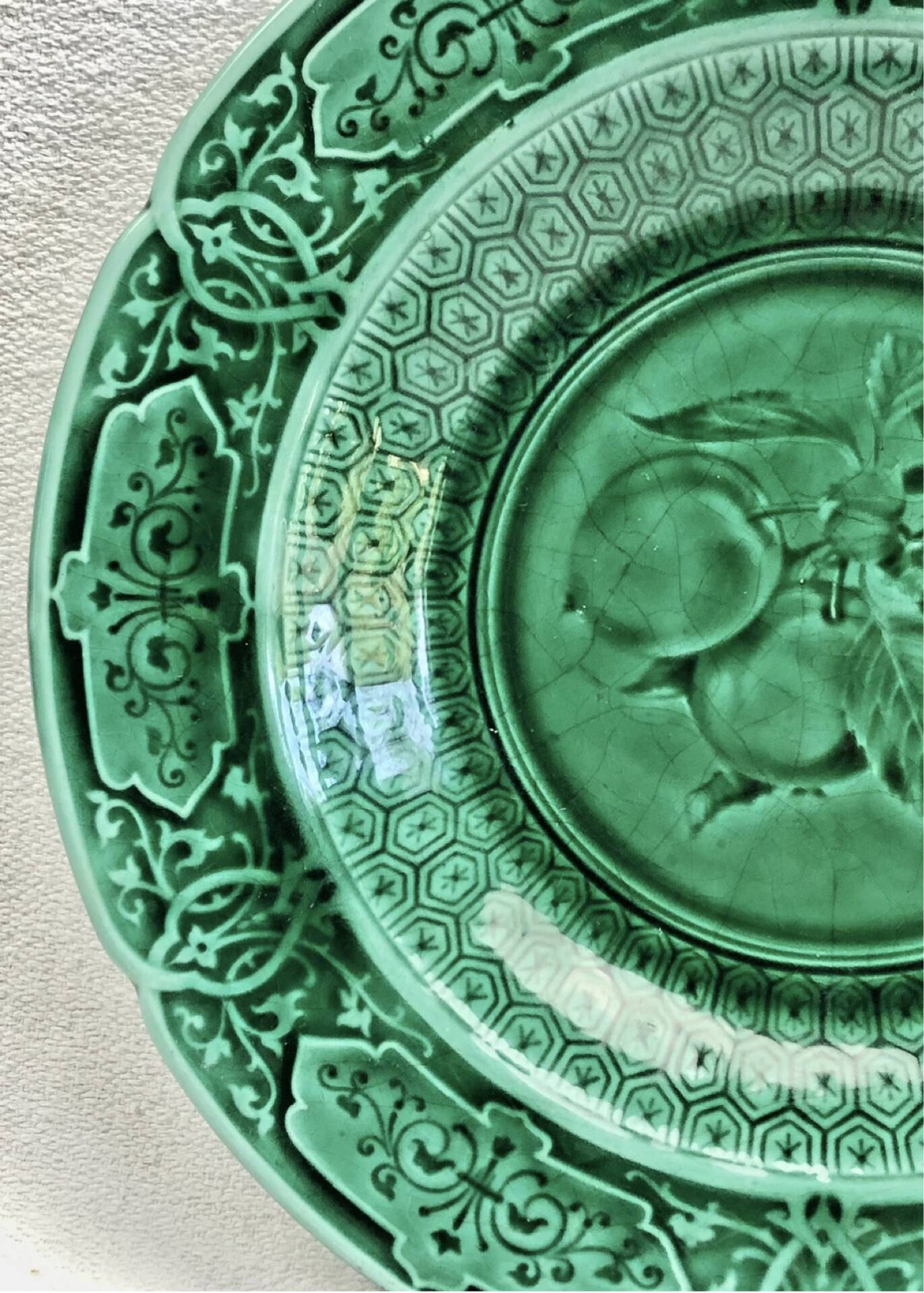 Footed compote with shaded enamels Sarreguemines majolica
