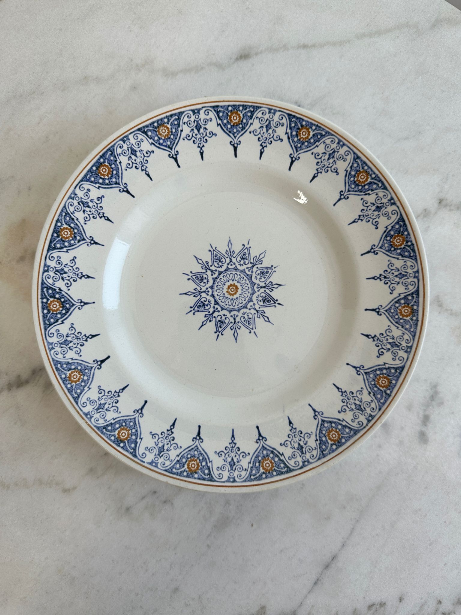 Lot de 4 assiettes Terre de fer St Amand