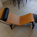 Lc4 le corbusier/ cassina  edition louis vuitton