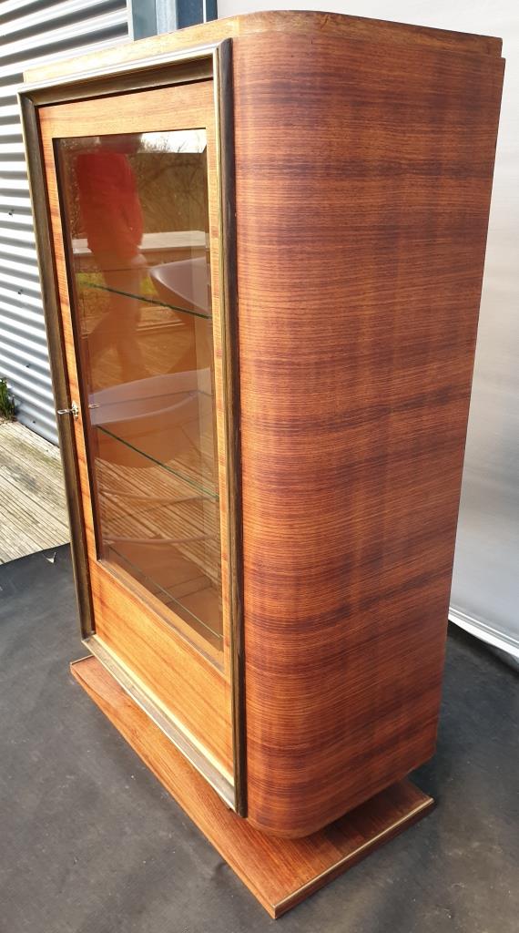 Art Deco showcase 1930 Zebrano, Sycamore and brass foot mustache