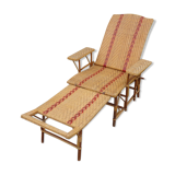 Wicker chaise longue